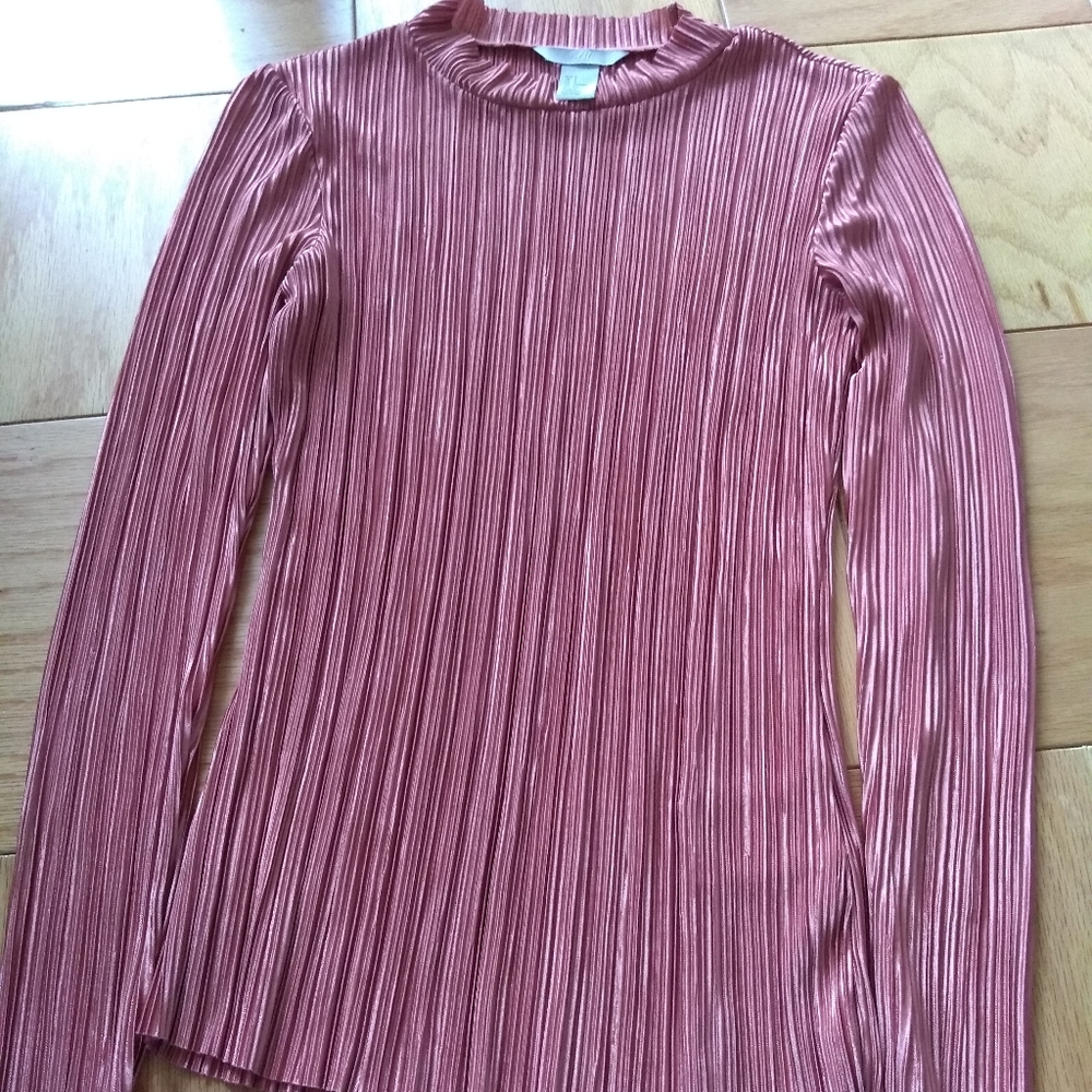 H&M Pleated Top